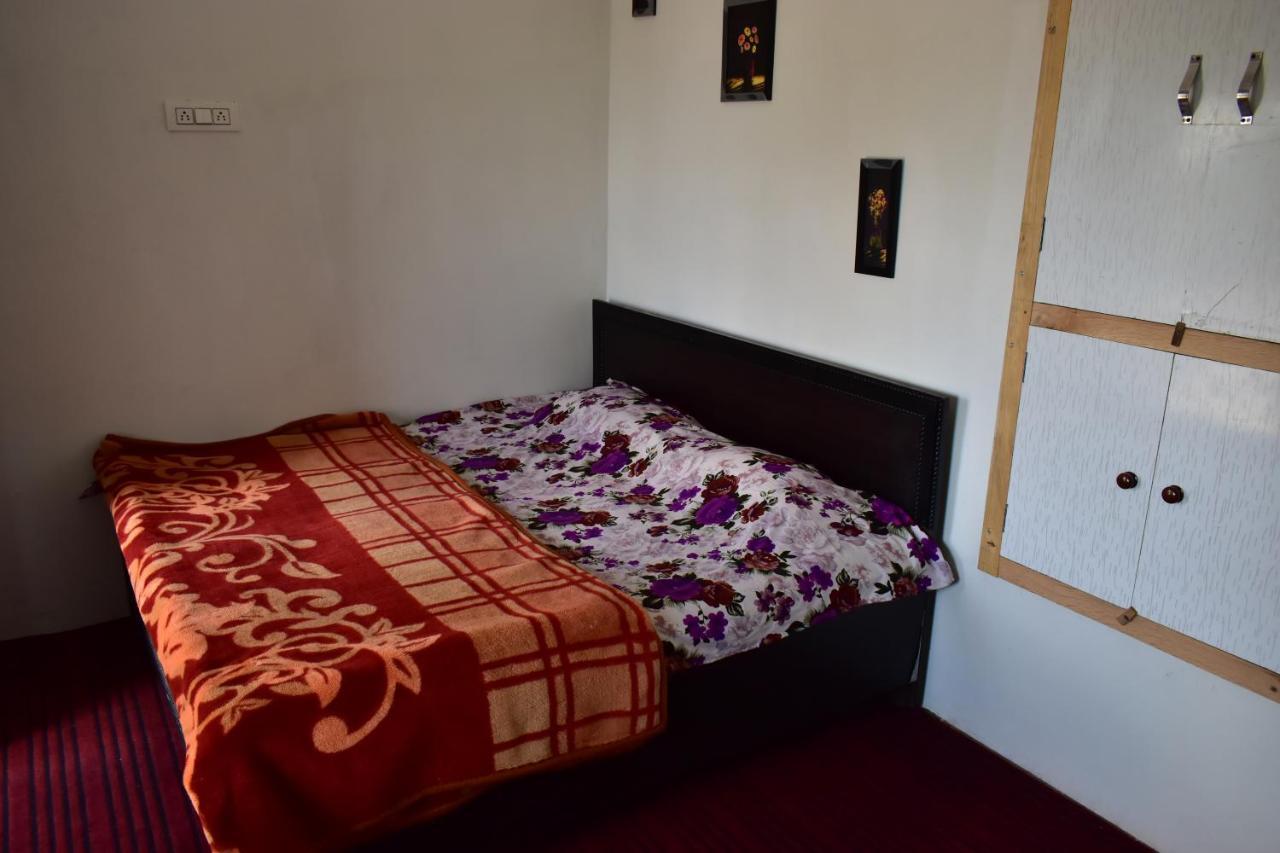 Evergreen Home Stay Almora Exterior foto