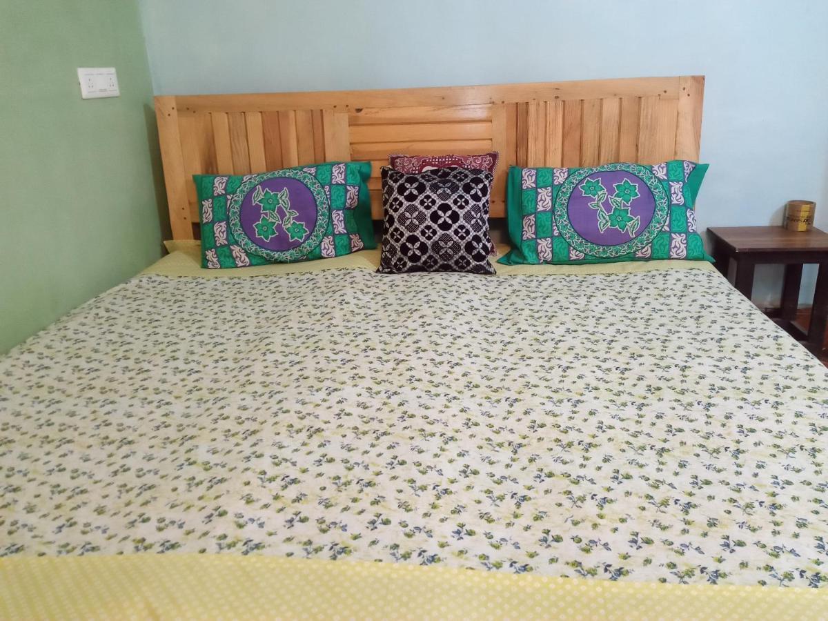 Evergreen Home Stay Almora Exterior foto